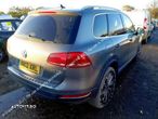 Dezmembrez Volkswagen VW Touareg generatia 2 7P [2010 - 2014] Crossover 3.0 TDI Tiptronic 4Motion ( - 3