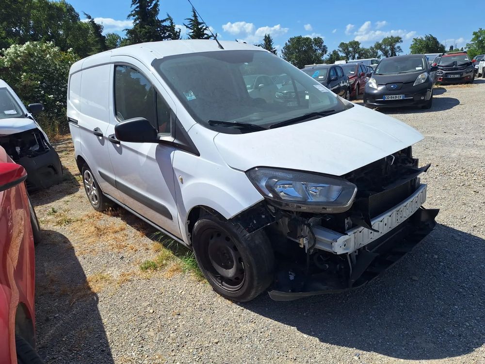 Ford Transit Courier 2022