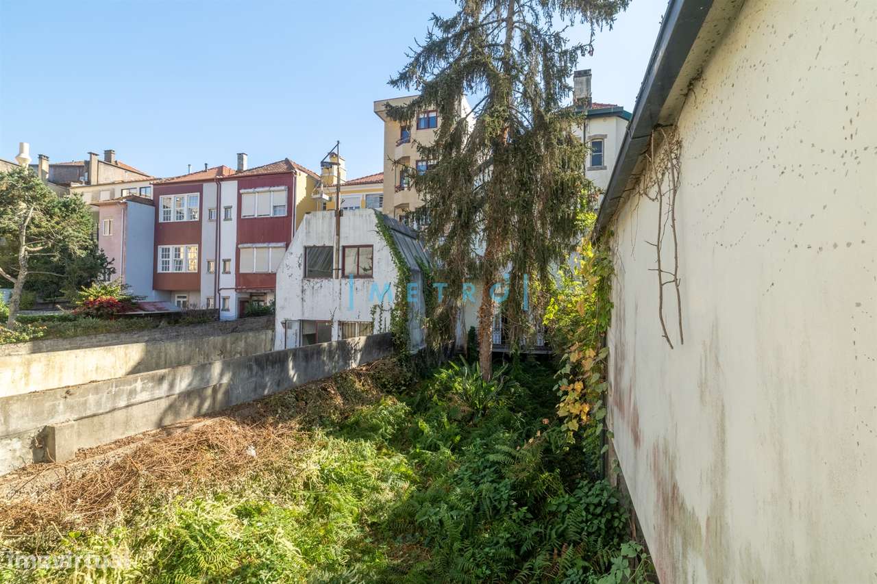 Moradia Devoluta T3 Venda em Cedofeita, Santo Ildefonso, Sé, Miragaia,-27