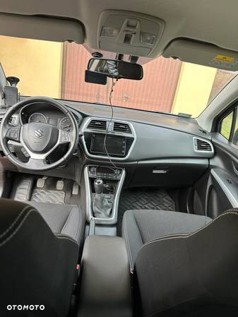 Suzuki SX4 S-Cross - 9