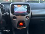 Toyota Aygo x-play connect - 9