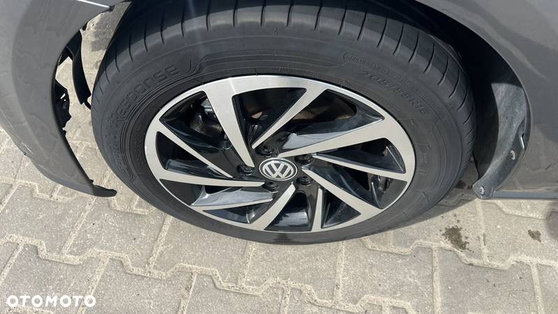 Volkswagen Golf VII 1.5 TSI BMT Comfortline DSG - 14