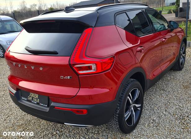 Volvo XC 40 D4 AWD Geartronic R-Design - 4