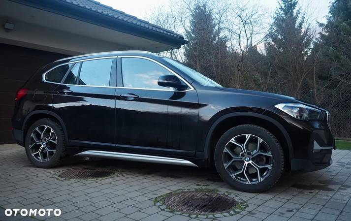 BMW X1 sDrive18i xLine - 12