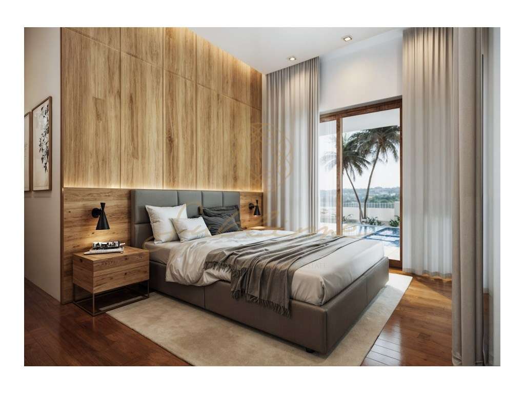 Moradia Térrea, Isolada com Piscina, Vista para o Campo-4