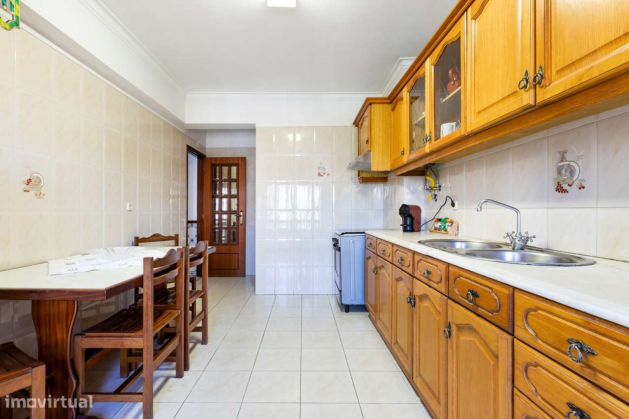 Apartamento T3 em Alverca-9