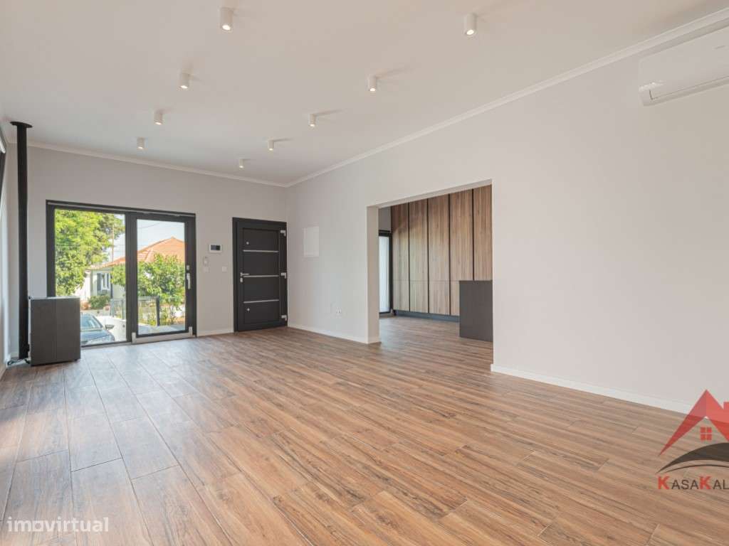 Oportunidade Única em Palmela Duas Moradias | Excelente Opção para ...-9