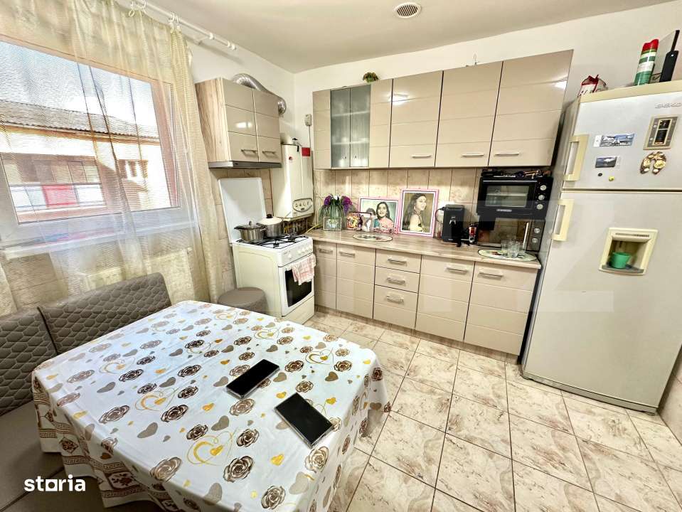 Apartament 2 camere, renovat, balcon inchis – aproape de scoli si gr - Imagine principală: 2/6