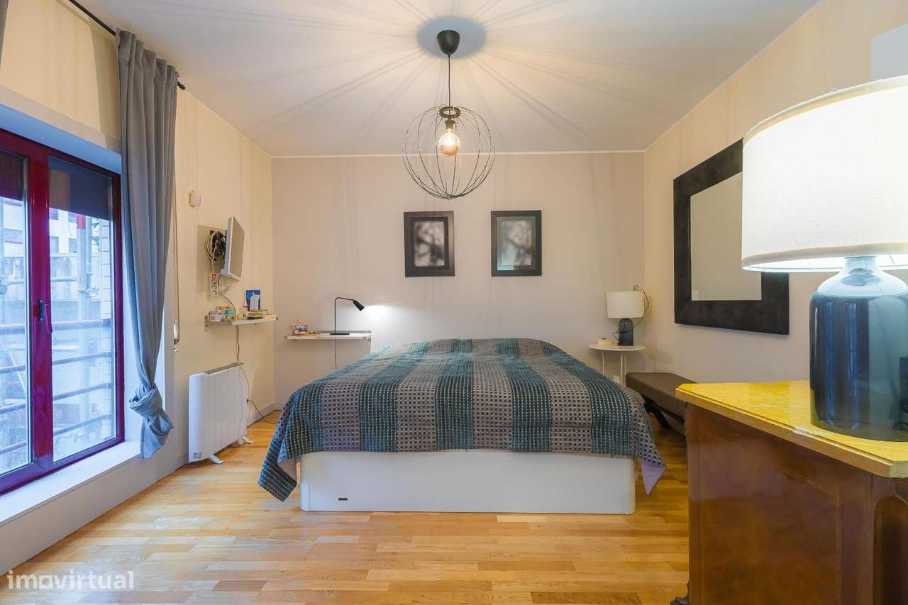 Exclusivo Duplex T5 no prestigiado “CONDOMÍNIO S. JOÃO BOSCO”-13