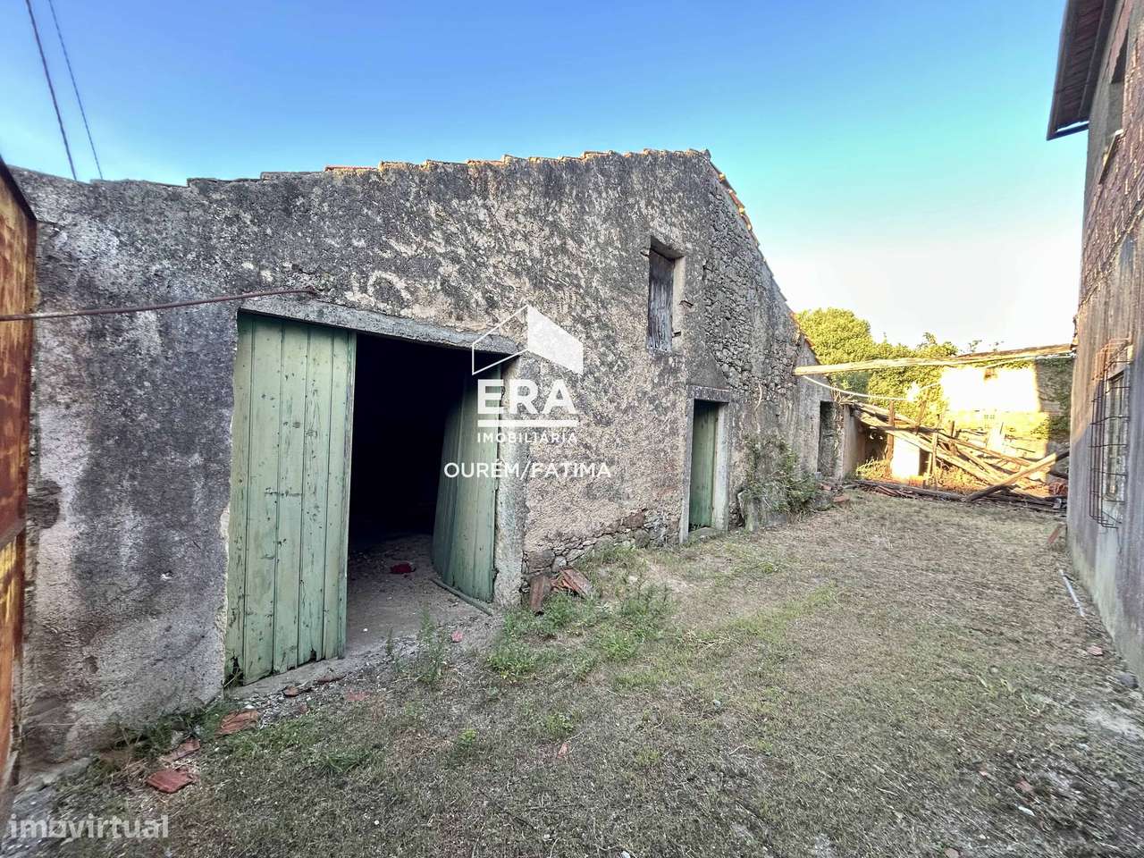 Conjunto de moradias para restaurar-5