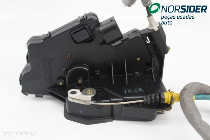 Fecho da porta tras direita Bmw Serie-3 Touring (E46)|01-05 - 9