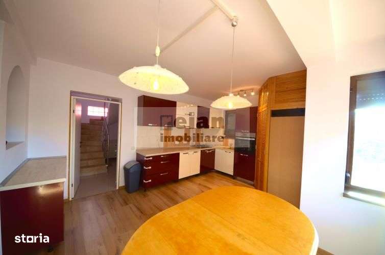 Cosoba Vila De Vanzare 4 Camere, 348 Mp Teren, An 2014, Utilitati-15