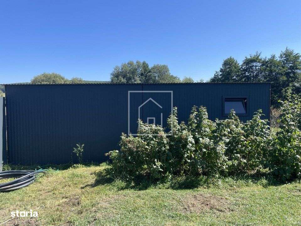Teren 829 mp autorizatie de constructie 4 cabanute A-frame in Tocile-7