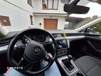 Volkswagen Passat 1.4 TSI BMT Comfortline - 10