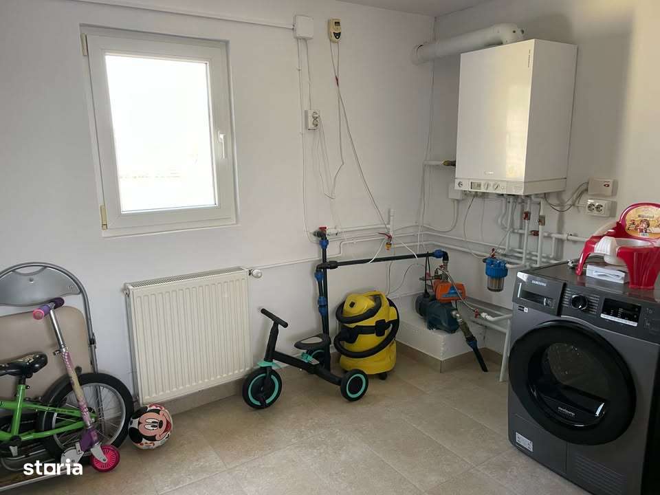 Casa individuala 5 Camere Teren 719m Mosnita Noua 245.000 euro-13