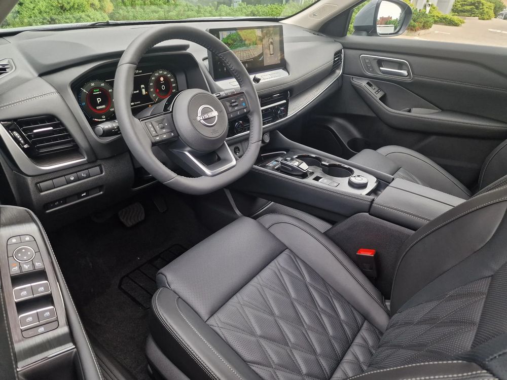 Kamery 360 / Head-Up / Szyberdach / Naturalna Skóra / Bose / El. Klapa