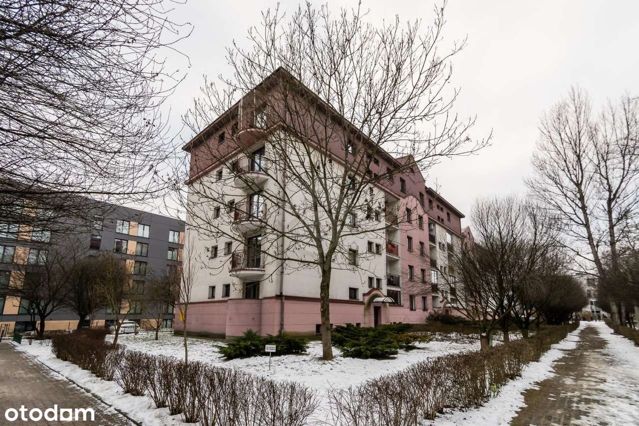 Przestronna kawalerka położona w świetnej lokalizacji-Bronowice-10