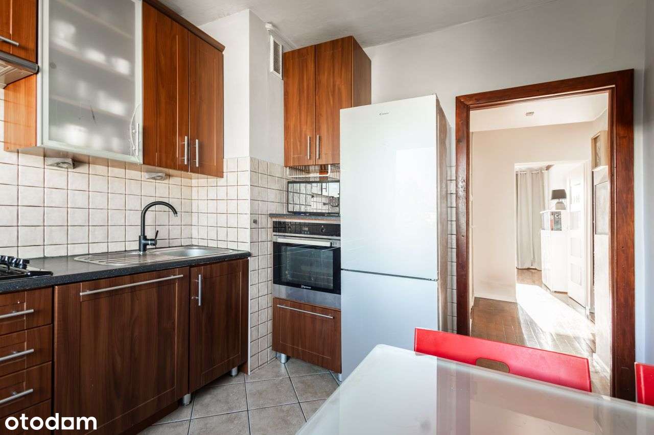 Słoneczne mieszkanie w zielonej okolicy-8