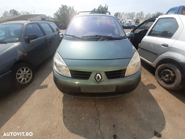 Dezmembrez Renault Scenic 1.5 dci K9K-F7 - 1