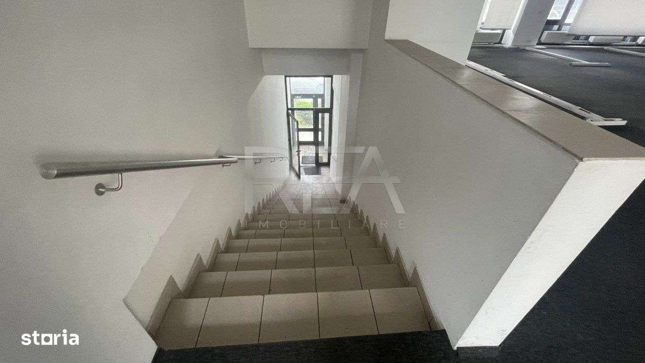 SPATIU COMERCIAL PASAJ BASARAB - CALEA GRIVITEI - Imagine principală: 3/19