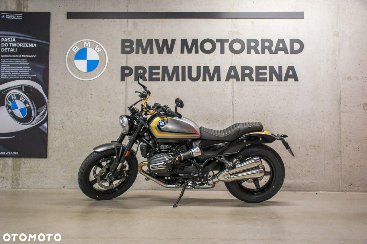 BMW R - 1