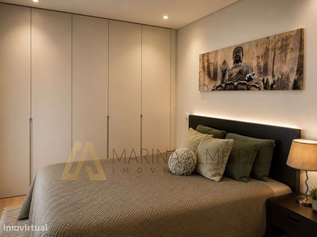 Apartamento T3 ( 4 assoalhadas), Semi- Novo com 2 varandas e arrend...-13