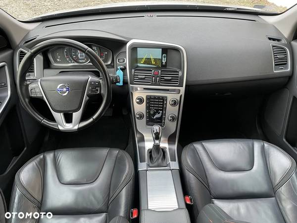 Volvo XC 60 D4 AWD Ocean Race - 15