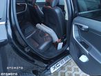 Volvo XC 60 D3 Momentum - 12