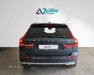 Volvo XC 60 2.0 B4 Plus Bright - 5