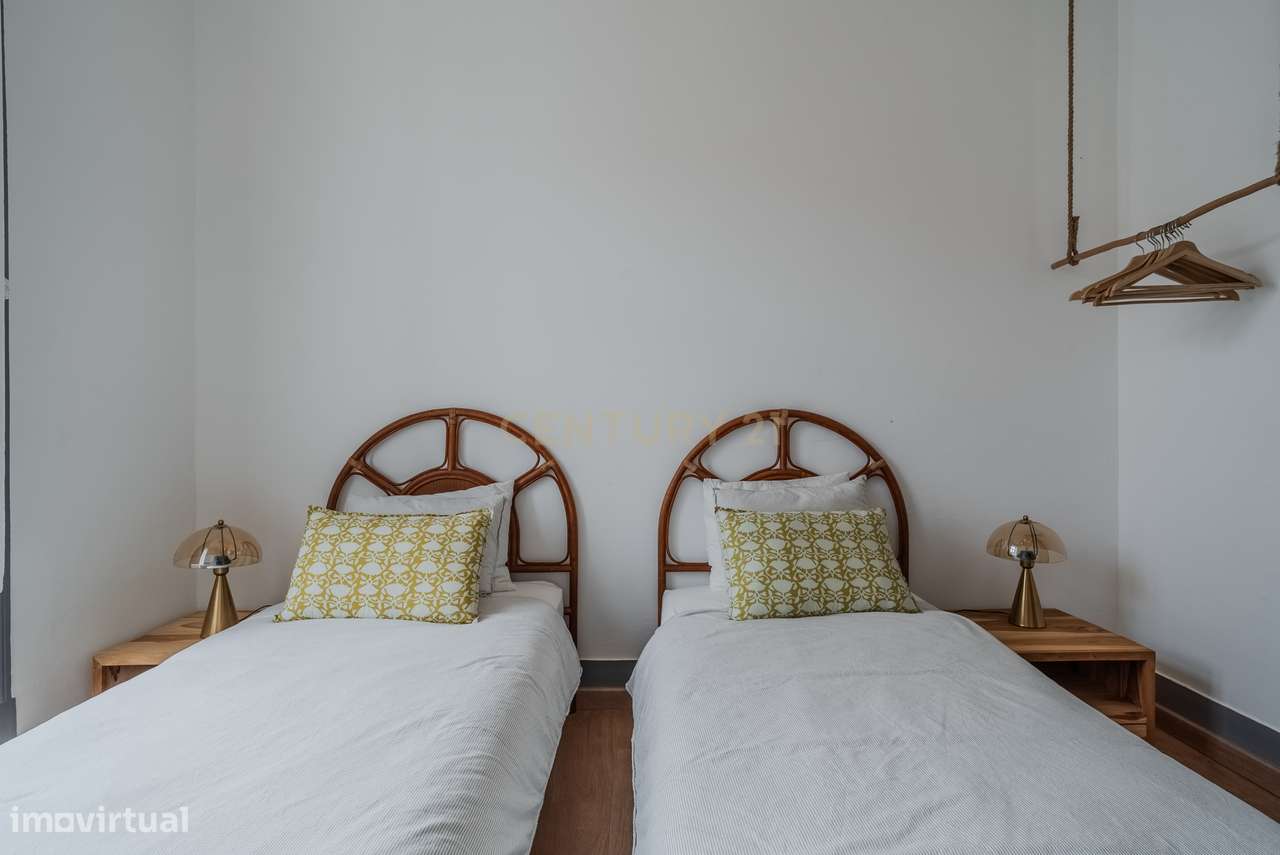 Prédio no centro da Ericeira - Grande imagem: 5/30