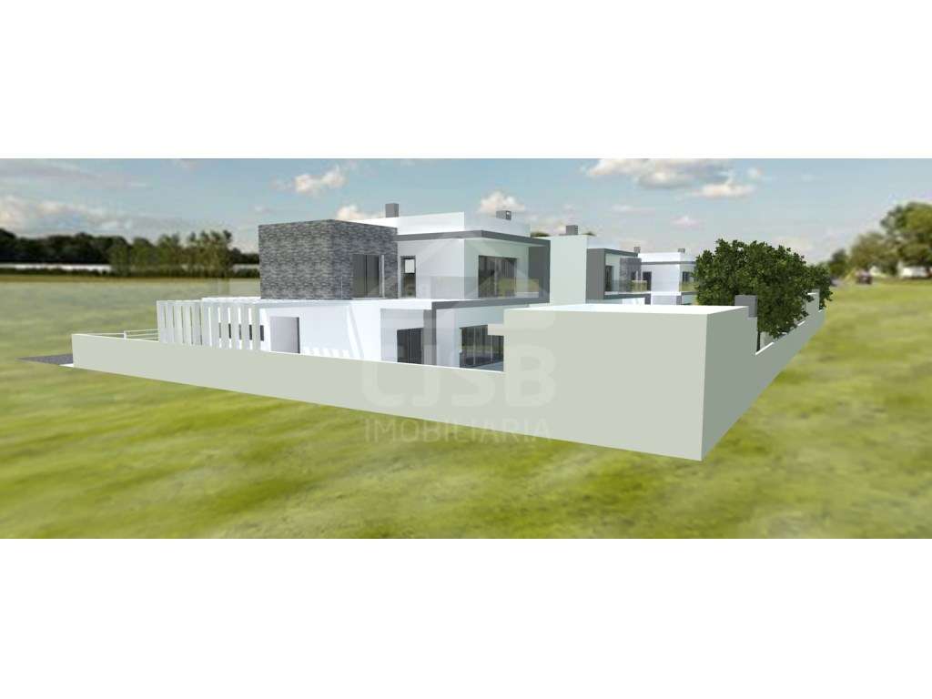 Moradia T4 para venda em Salvaterra de Magos-9