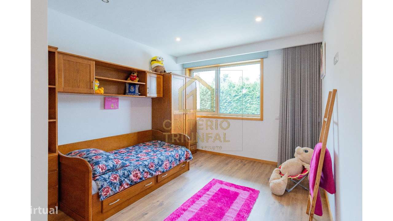 Moradia Geminada T3 em Penafiel-16