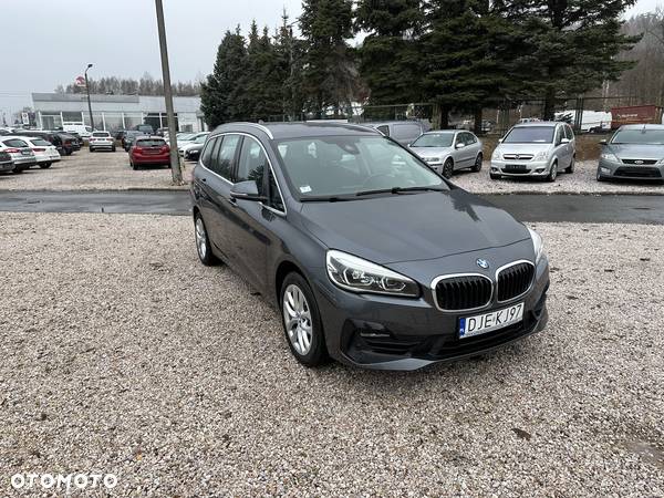 BMW Seria 2 218d GT Luxury Line sport - 22