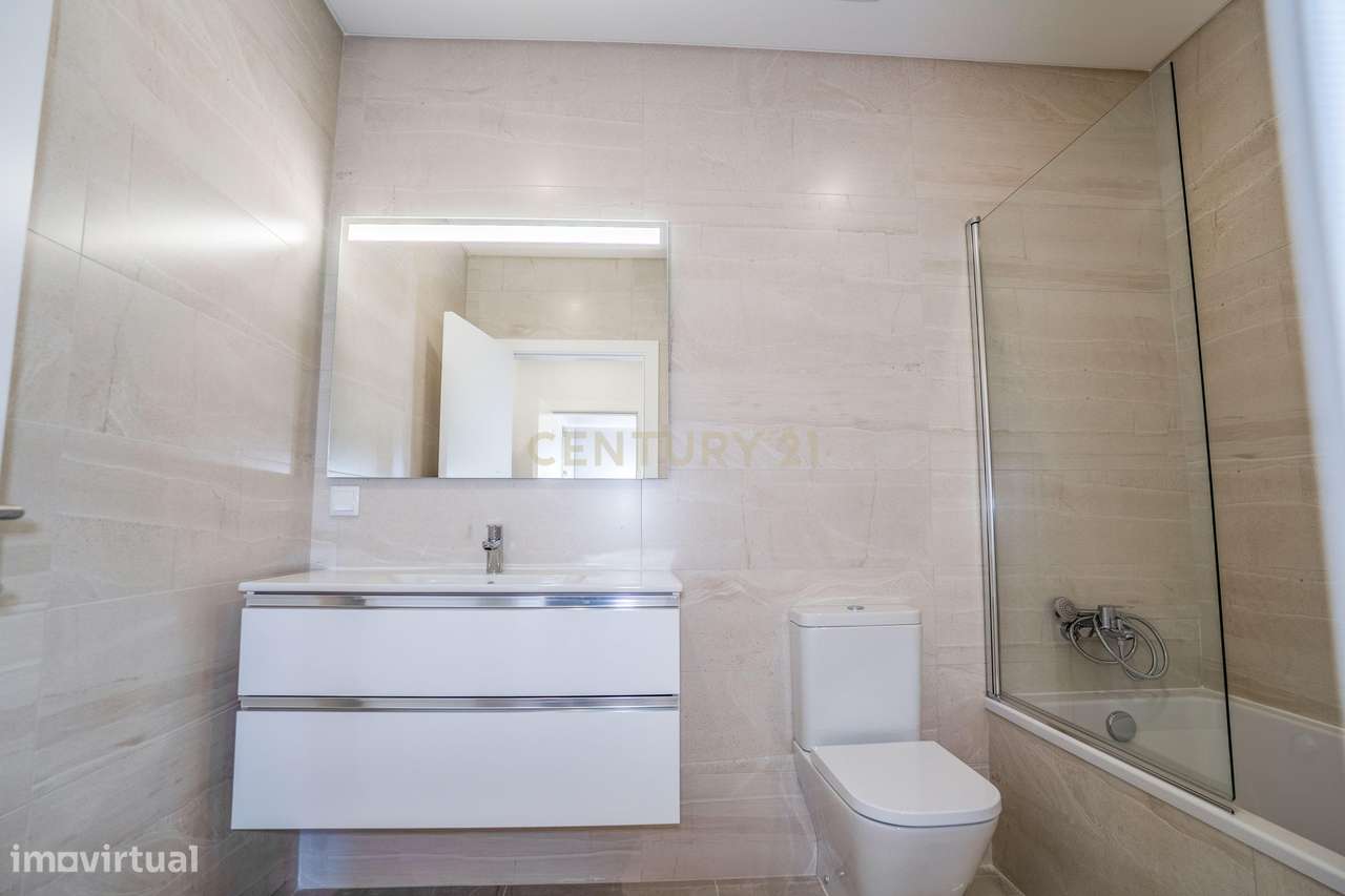 Apartamento T1 Novo | Pronto a Habitar | Caldas da Rainha-17