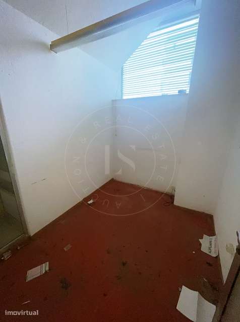 Loja em Corroios | Excelente oportunidade de investimento - Grande imagem: 4/6