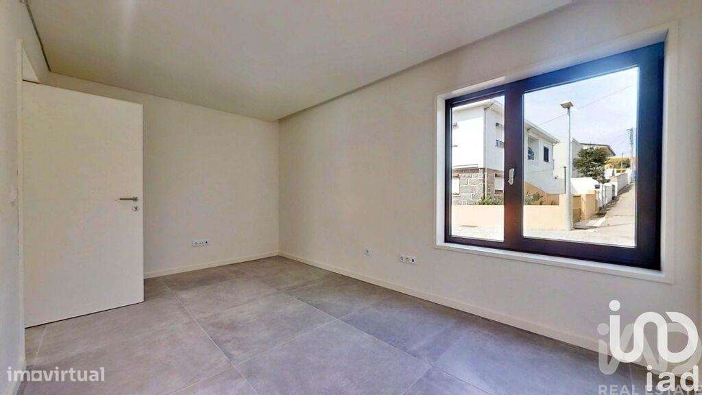 Casa / Villa T4 em Anta e Guetim de 275 m2 - Grande imagem: 5/40