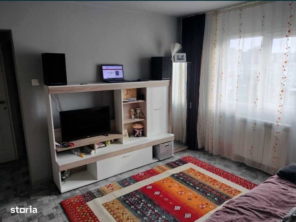 Apartament 2 camere semidecomandat, 36 MP, Zona Manastur Big