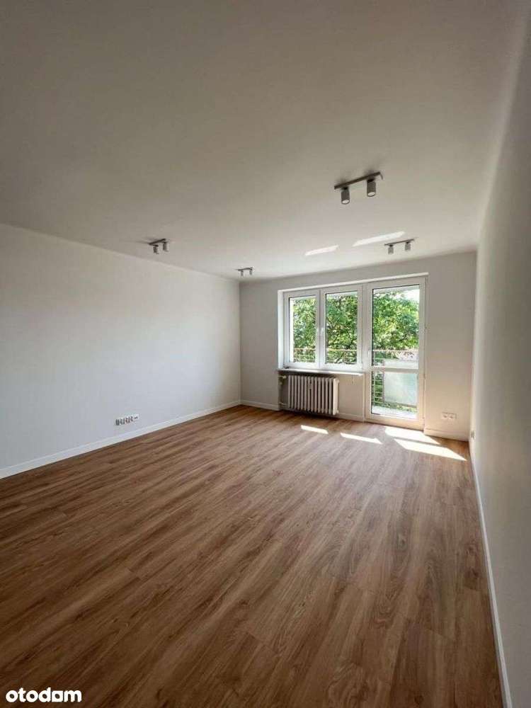 Dwa pokoje plus osobna kuchnia. Mieszkanie po generalnym remoncie.-15