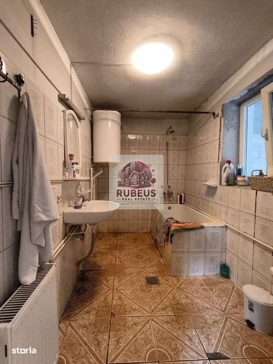 Refugiul la marginea pădurii in Orșova, pe malul Dunării-9