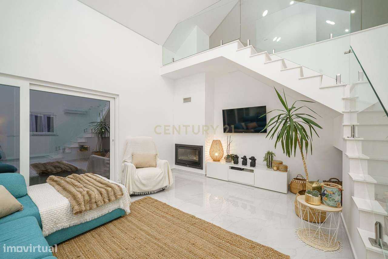 Moradia T4 + anexo T0 | Piscina Infinita | Estuário do Sado-15