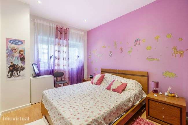 Apartamento T2 renovado, situado na freguesia de Real-14