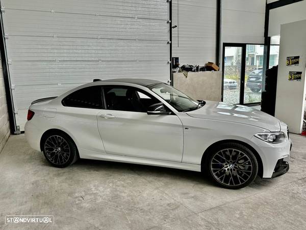 BMW 220 d Pack M - 28