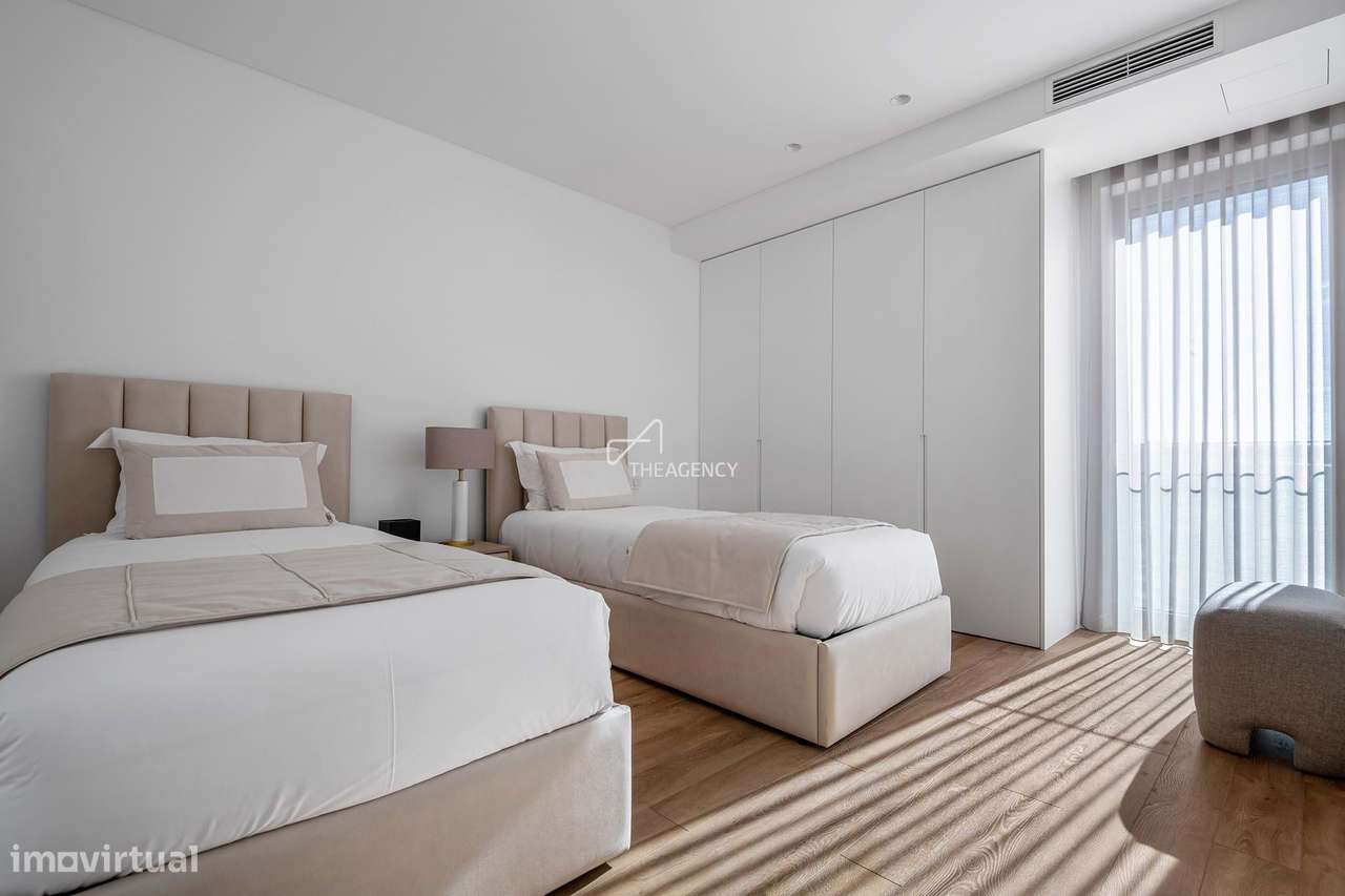 Apartamento T2 de Luxo no último andar com Vista Panorâmica para o Mar - Grande imagem: 4/48