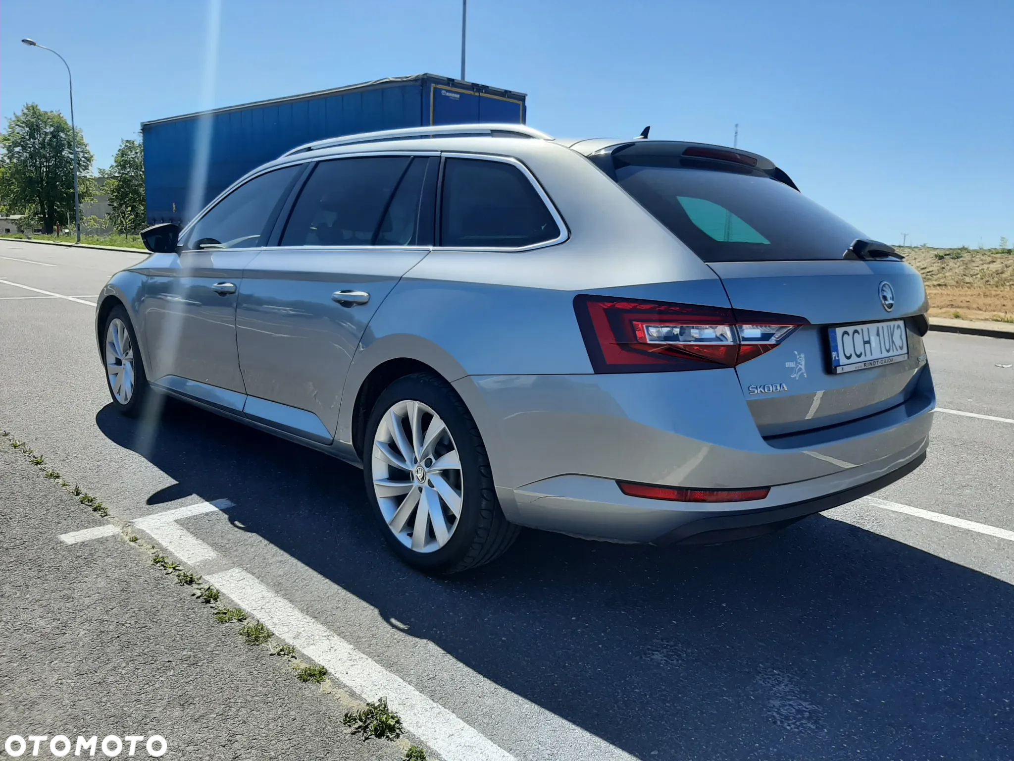 Skoda Superb 2.0 TDI Active DSG - 3