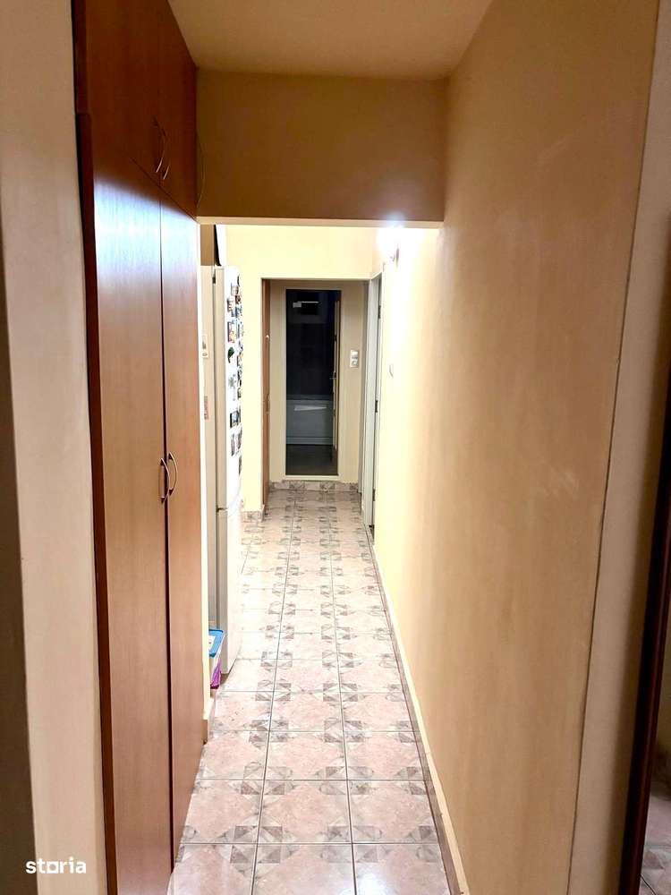 Apartament finisat 3 camere , garaj sub bloc zona Dva Nord-3
