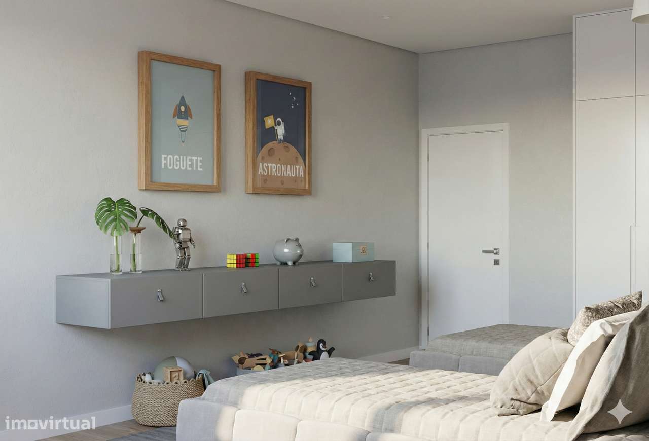Moradia T4 térrea com terreno de 1.131 m²
Moradia T4 - Terreno 1.131m²-13