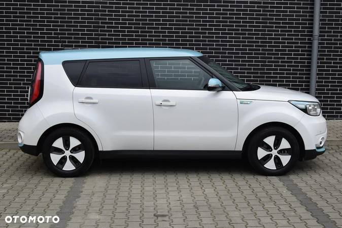 Kia Soul EV - 3