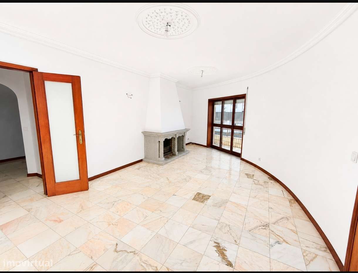 Apartamento T3 centro de Albergaria-a-Velha-5