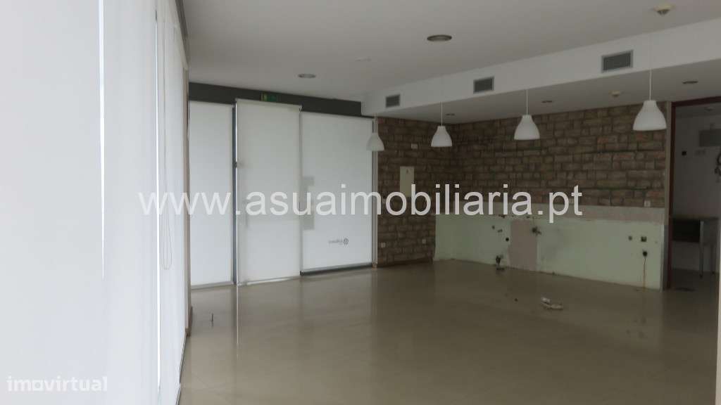 Loja Comercial - Ferreiros - Grande imagem: 2/6