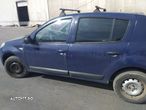 Dezmembrez DACIA SANDERO 1.4 mpi 2009 - 4